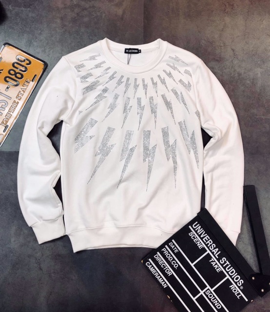 Áo Thun GVC tia sét đính đá( hàng có sẵn) | BigBuy360 - bigbuy360.vn