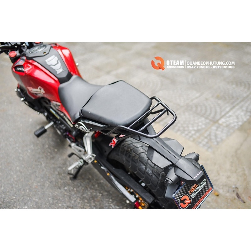 Baga kiểu H2C lắp cho Honda CB150R. đẹp, gọn và tinh tế. chịu tải 20kg