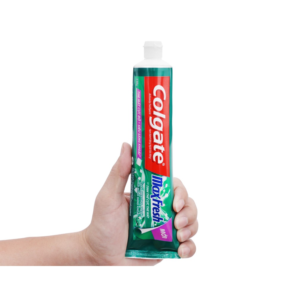 Kem Đánh Răng Colgate MaxFresh Tinh Thể Cực The Mát 230g Tặng Kèm Bàn Chải Đánh Răng Cao Cấp