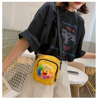 Túi Nhỏ Hoa Cúc Đeo Chéo - D024