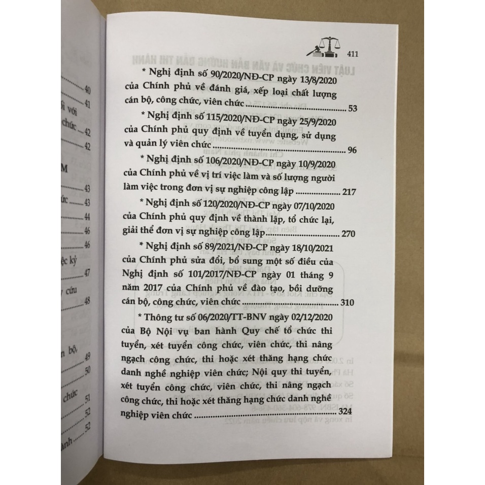 Sách Luật viên chức và văn bản hướng dẫn thi hành