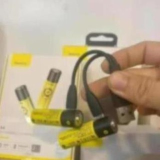 Pin sạc AA ruby