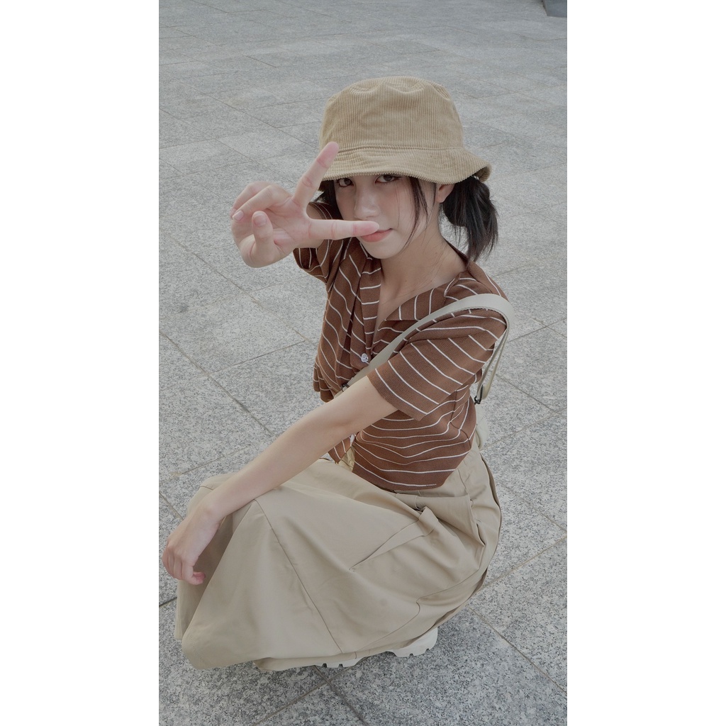 Áo len nữ kẻ tay lỡ cúc tim basic LOLLIE STUDIO AL01