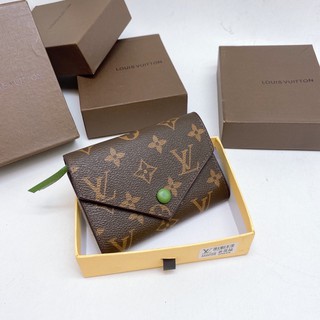 Ví Lv cúc bấm dáng mới về cực xinh sz12cm