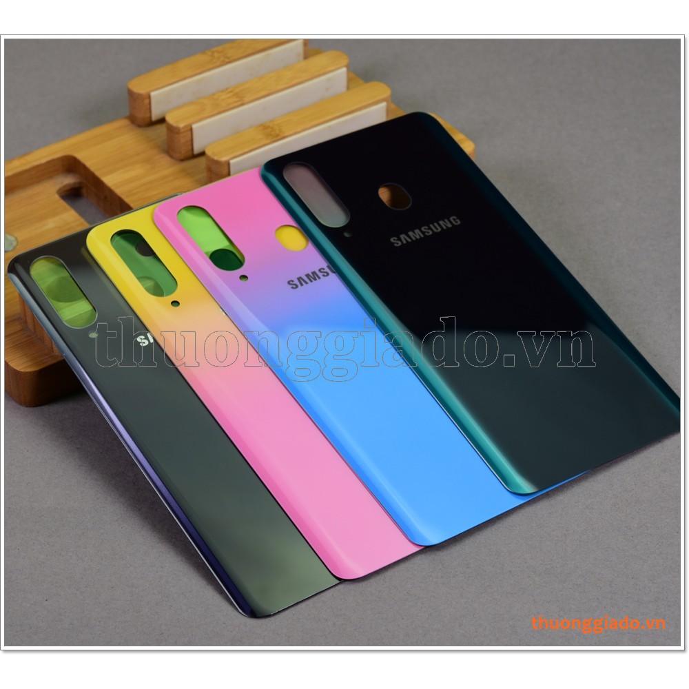 Thay nắp lưng Samsung Galaxy A8s, thay kính lưng, thay nắp đậy pin lấy ngay