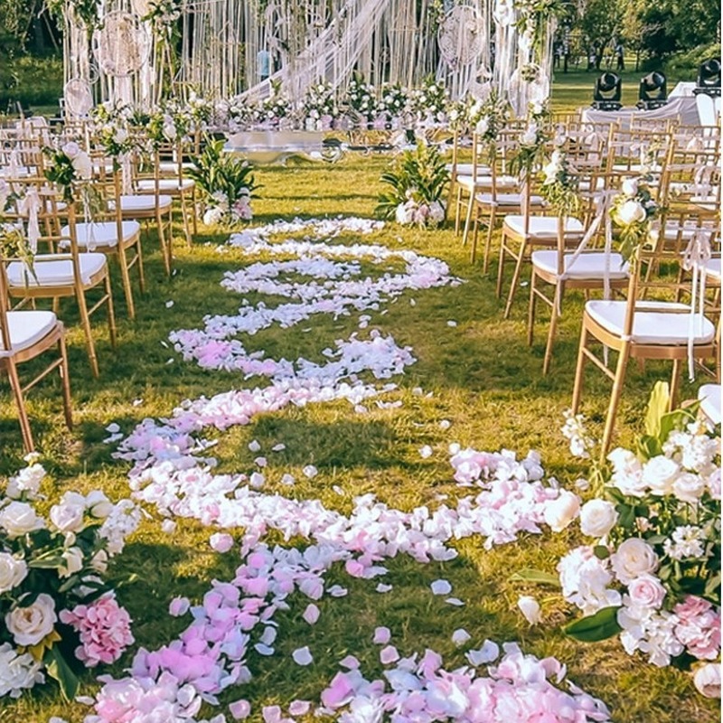 100 Cánh hoa hồng giả 5x5cm nhiều màu sắc trang trí tiệc cưới