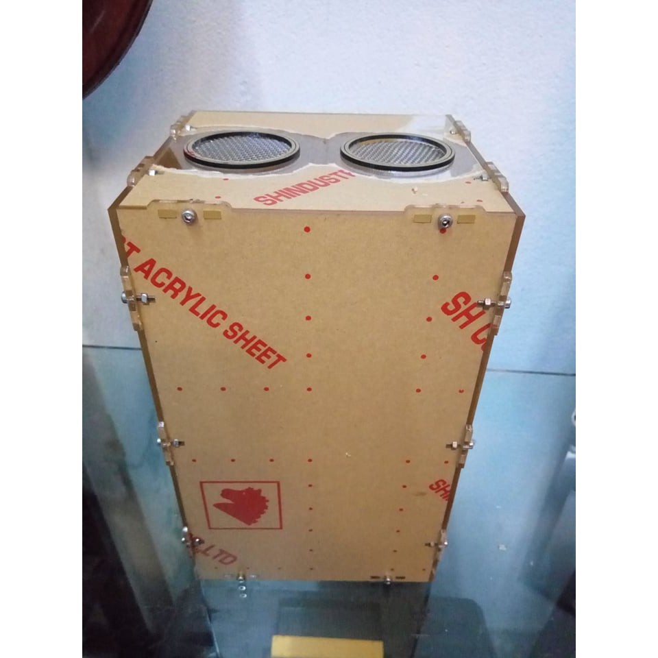 Hộp nuôi nhện cao cấp 15-15-25 nắp mở trước