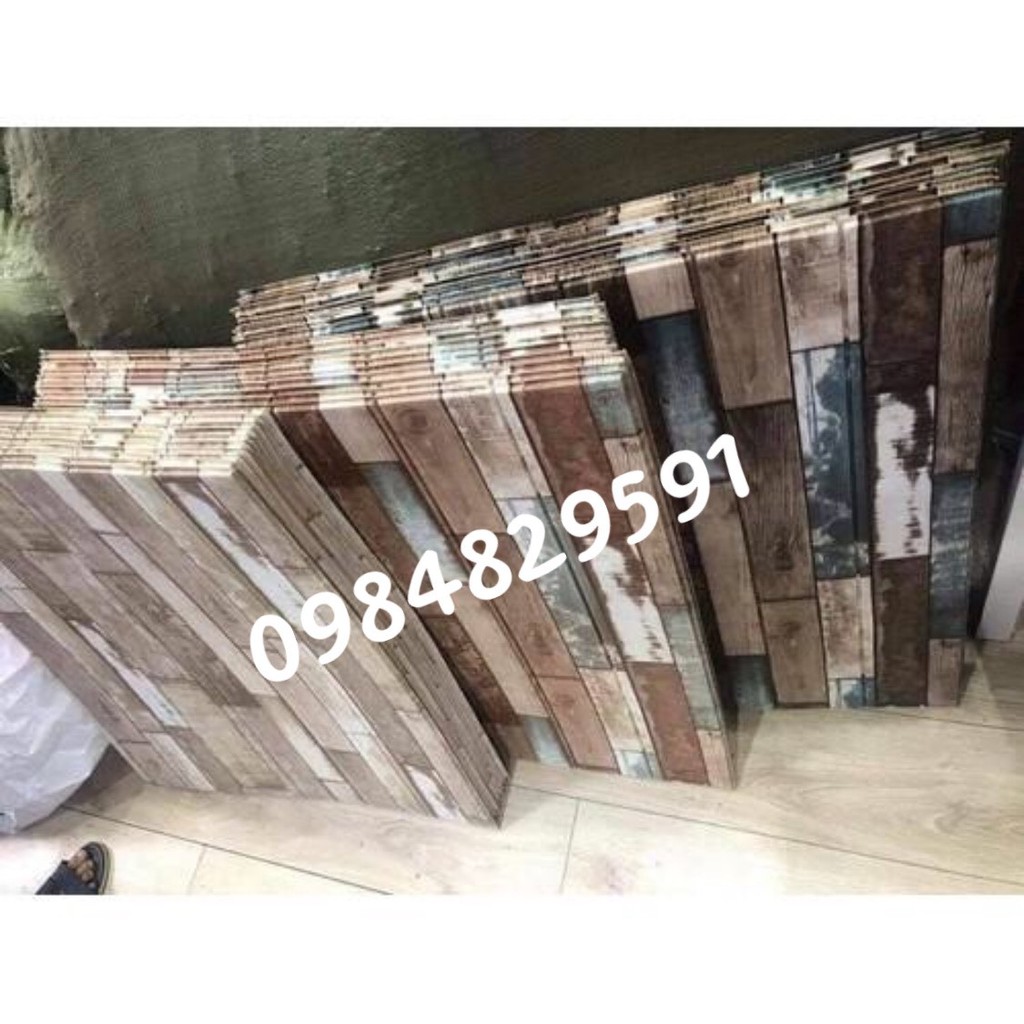 Xốp Dán Tường 3D Vân Gỗ Cổ Điển