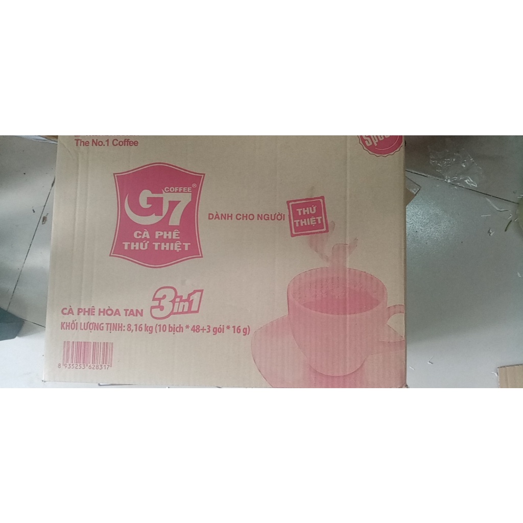 Thùng giấy, thùng carton lớn, cũ để đóng hàng