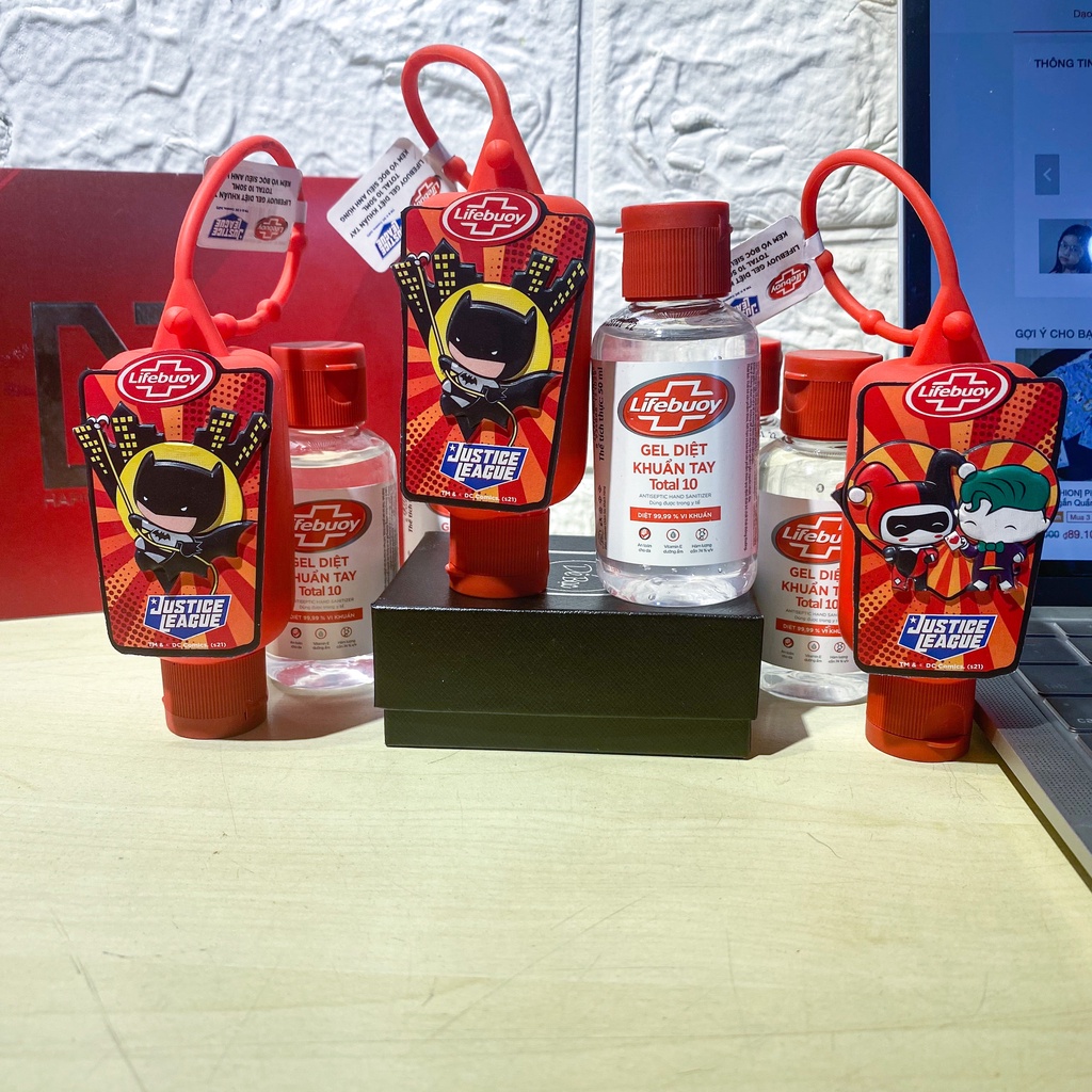 Combo Lifebuoy Gel Rửa Tay Khô 50ml Có Móc Treo Kèm 1 Chai 50ml Thay Thế
