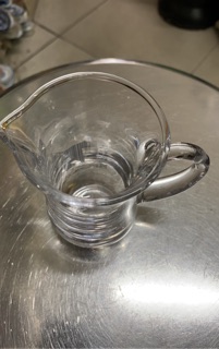 Ca rót bằng thuỷ tinh