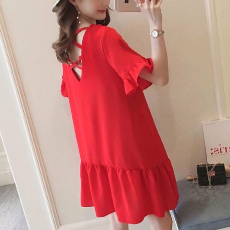 Đầm đỏ đan dây sau