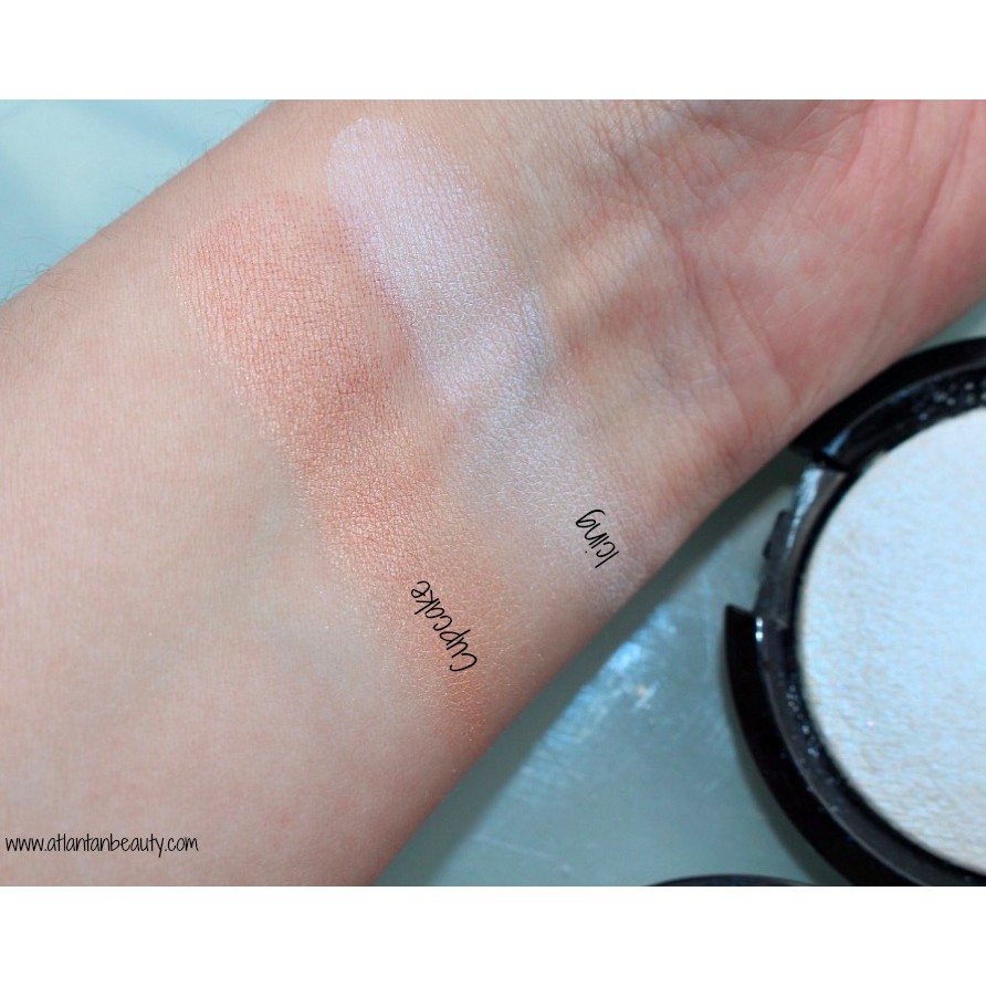 Phấn nhũ bắt sáng AOA Wonder Baked Highlighter | BigBuy360 - bigbuy360.vn