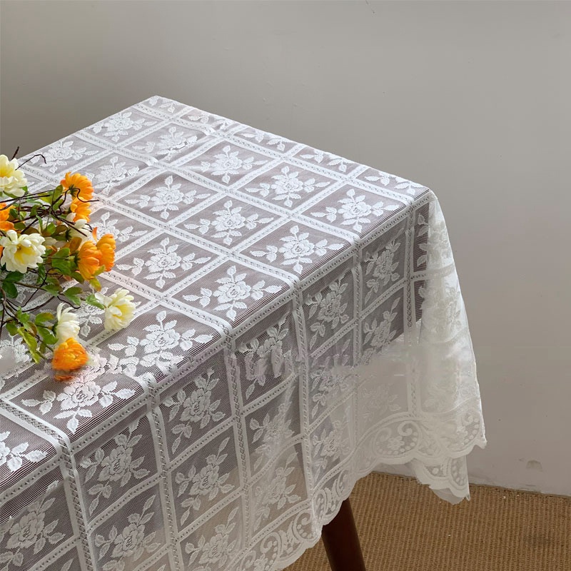 Khăn trải bàn thêu ren chống bụi phong cách Bắc Âu