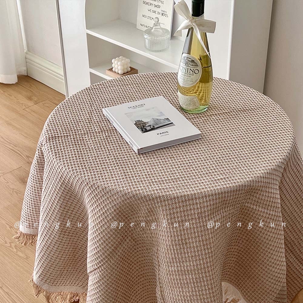 Khăn Trải Bàn Cotton Lanh Cao Cấp Phối Tua Rua Phong Cách Nhật Bản