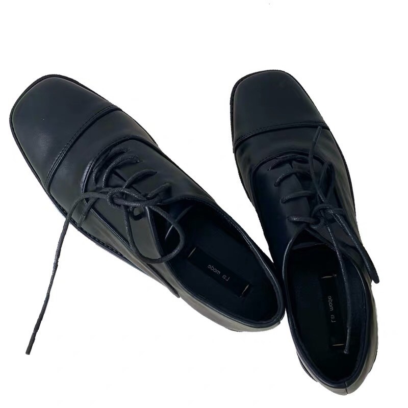 Giày oxford mũi vuông da lì