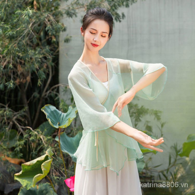 Áo Choàng Khiêu Vũ Phong Cách Cổ Điển Thanh Lịch | BigBuy360 - bigbuy360.vn