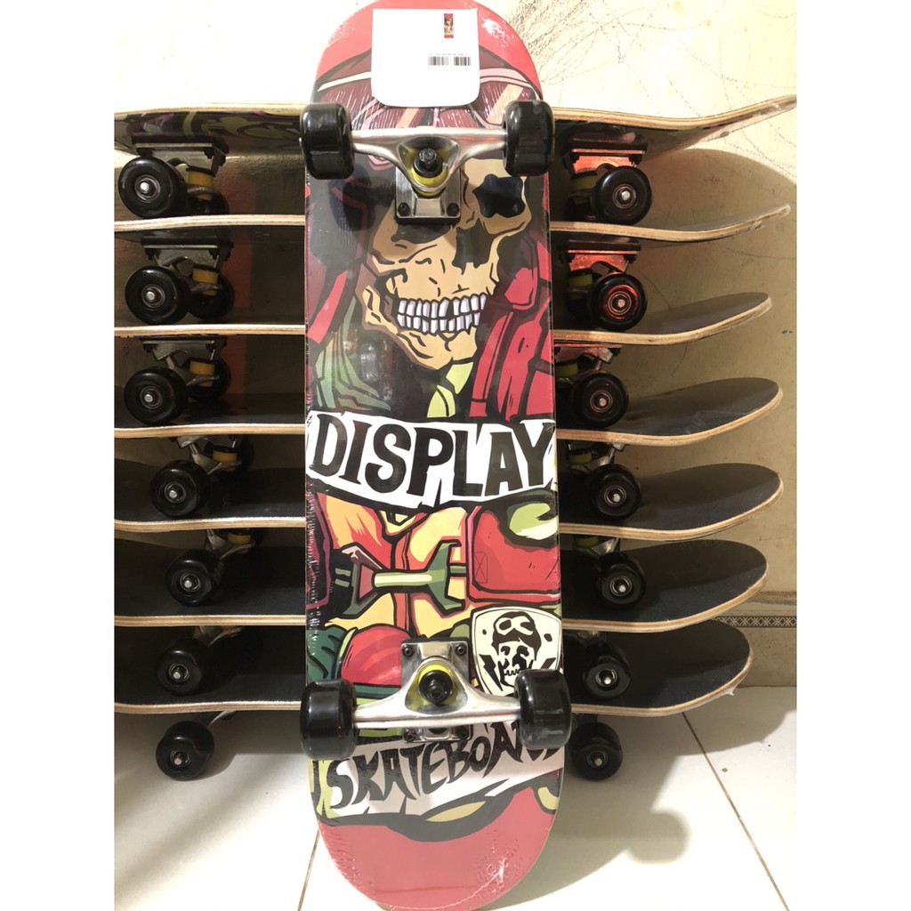 Ván Trượt thể thao mặt nhám skateboard cao cấp gỗ ép phong 7 lớp (Size: 80cm) (Chọn mẫu)