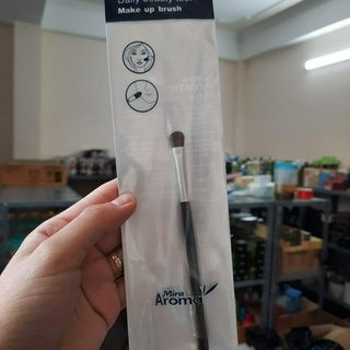 Cọ tán phấn mắt Aroma Make Up Brush Hàn Quốc
