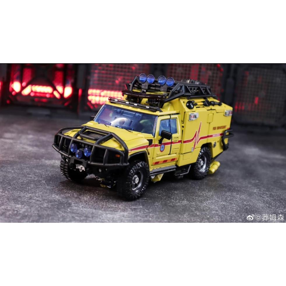 Mô hình transformers T11 Ratchet T-11 - MPM11KO Oversized