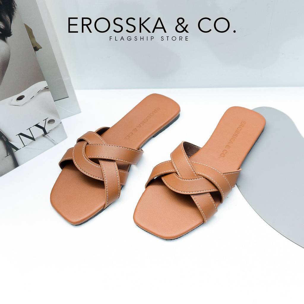 Dép đi biển thời trang Erosska 2022 đan chéo đế bệt màu bò - DE047