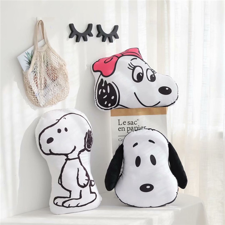 Gối Ôm Hình Chú Chó Snoopy Dễ Thương Đáng Yêu Xinh Xắn