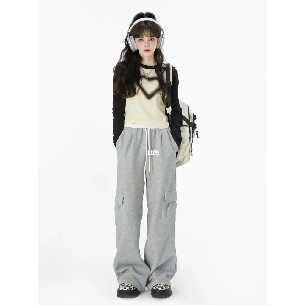 Áo Thun Tay Dài Cổ Tròn In Hình Trái Tim Phối Màu Thời Trang Cho Nữ