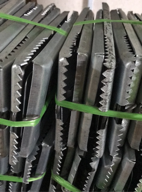 Bẫy chuột  bàn sập răng cưa siêu nhạy