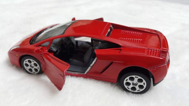 Xe mô hình tĩnh Kinsmart