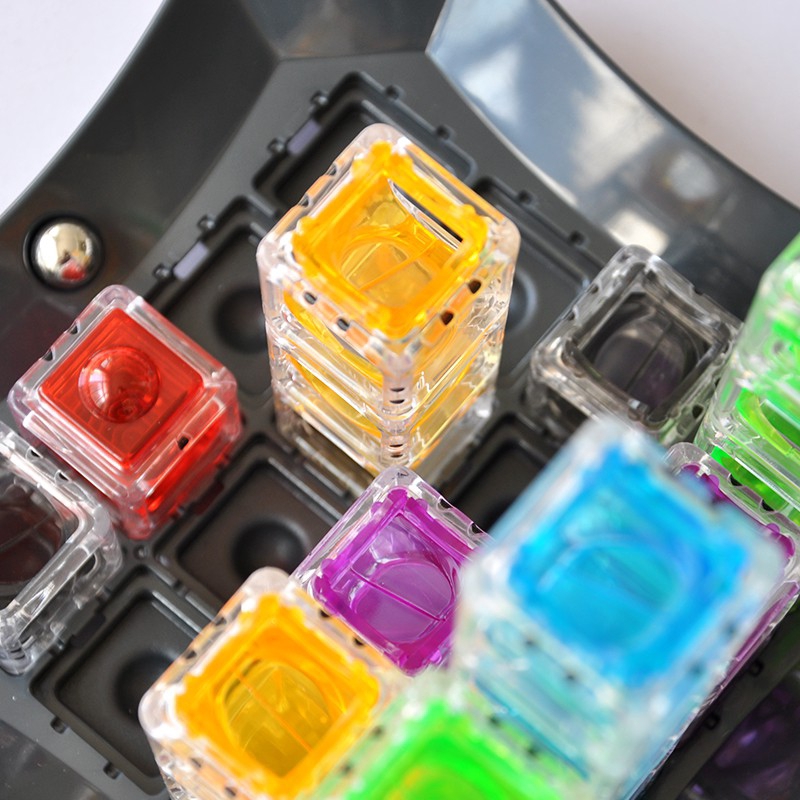 ThinkFun Gravity Maze Marble Run Logic Board Game Trò Chơi Xếp Khối Mê Cung 8 Viên Bi Cho Bé