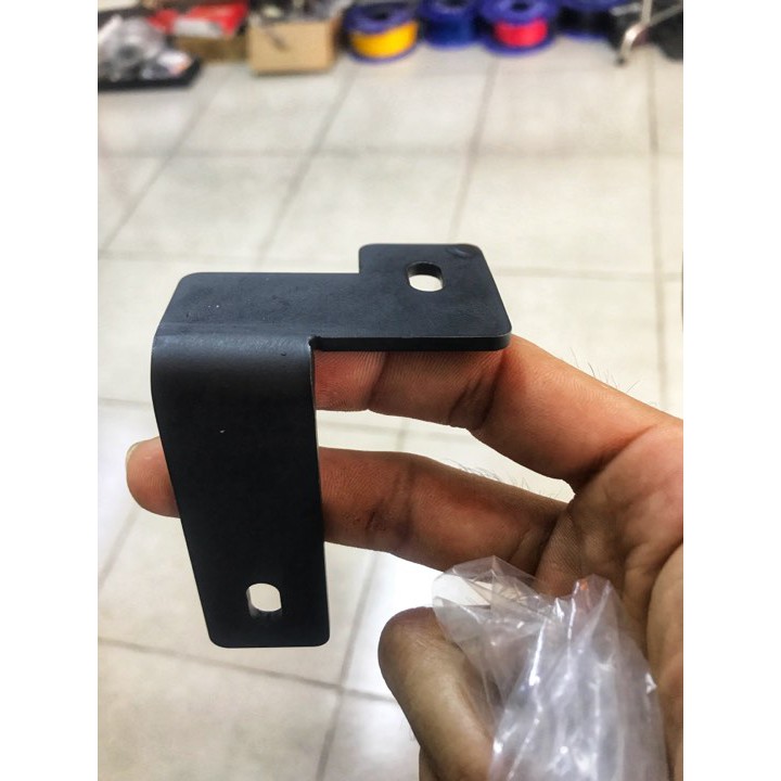 Pát Gắn Đèn Trợ sáng lỗ kèn Winner X