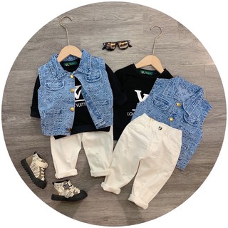 Set 3ct bé trai áo thun eovi + gile bò + quần kaki be