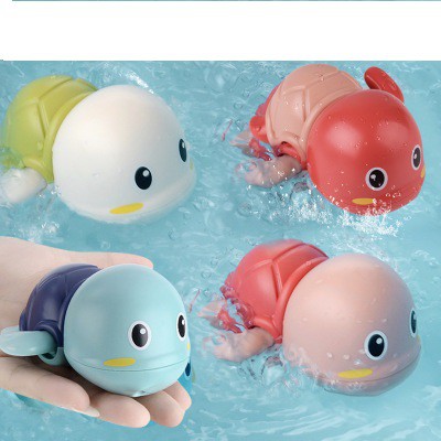 Đồ chơi rùa bơi dưới nước cho bé - Giúp bé phát triển trí tưởng tượng