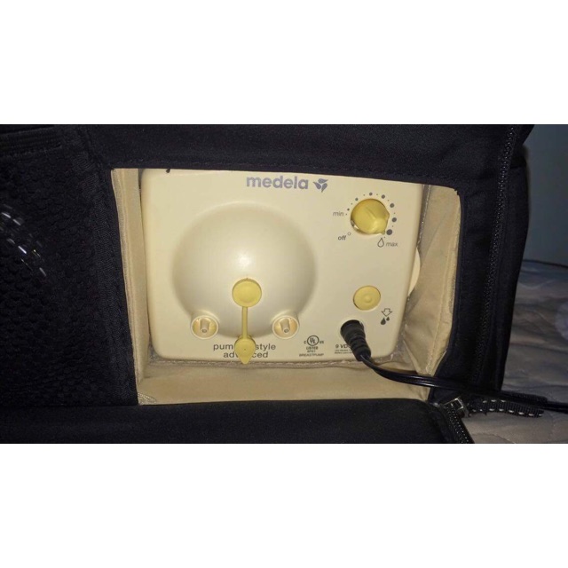 Thanh lý máy hút sữa medela pump