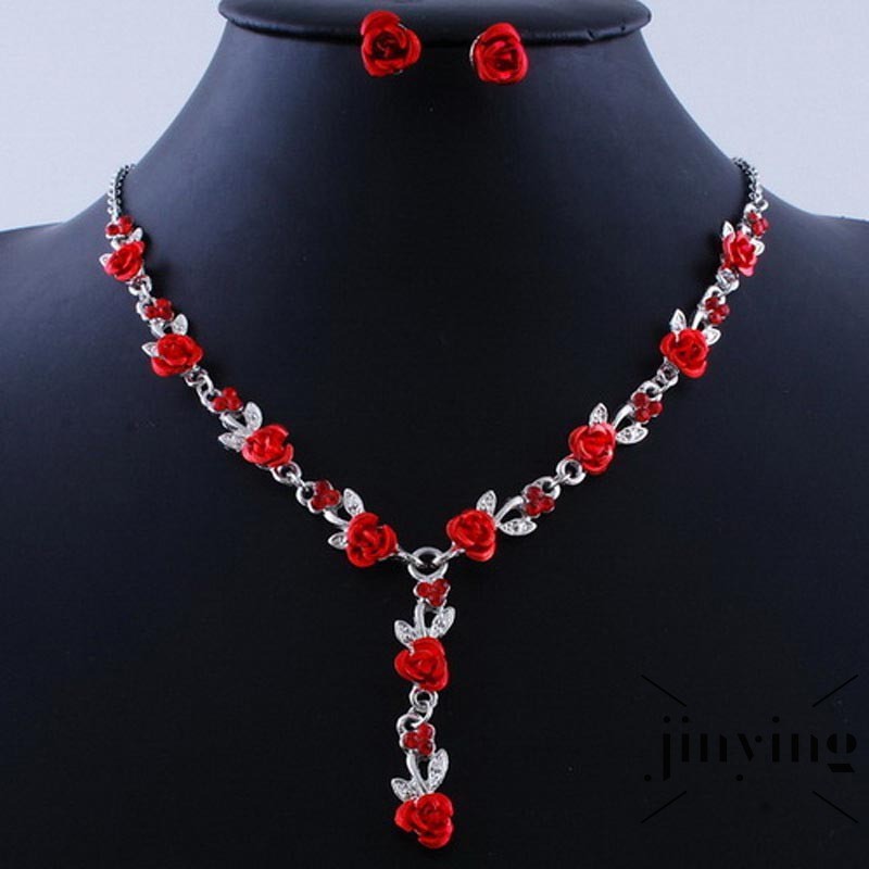 GETNOIVAS Set dây chuyền và bông tai hoa hồng đính đá sang trọng