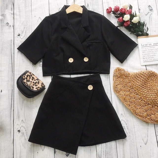 [Mã WAMT1505 giảm 10K đơn 0K] WONDER SET - SET ÁO VEST CROP + CHÂN VÁY ĐẮP CHÉO | BigBuy360 - bigbuy360.vn