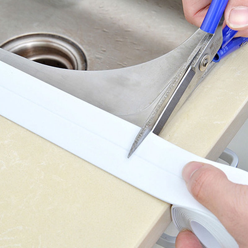 Decal dán tường chống ẩm mốc và chống thấm nước