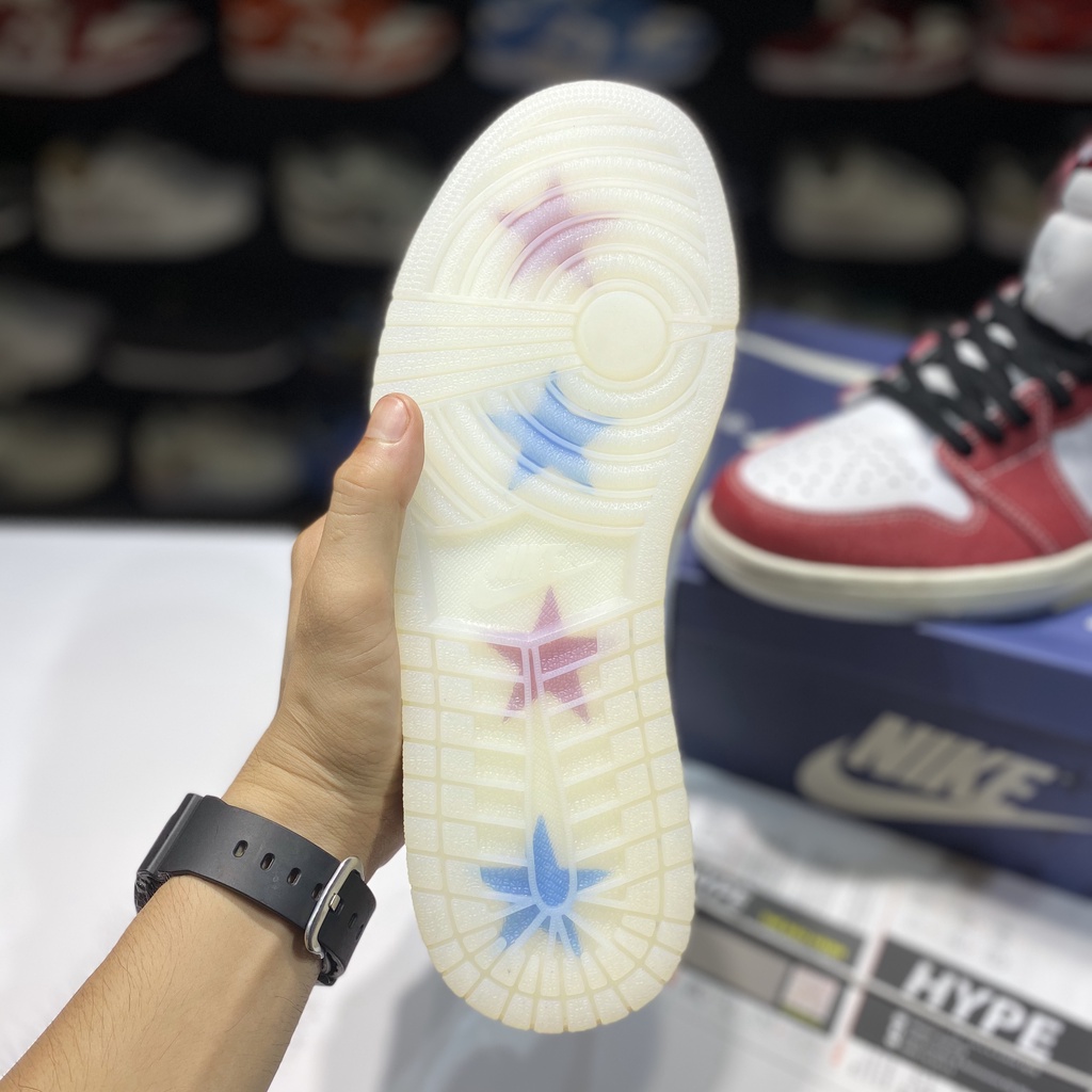 Giày sneaker Jordan 1 High Troophy Room Chicago (Trắng/Đỏ/Đen) - Hype Sneaker | High quality .