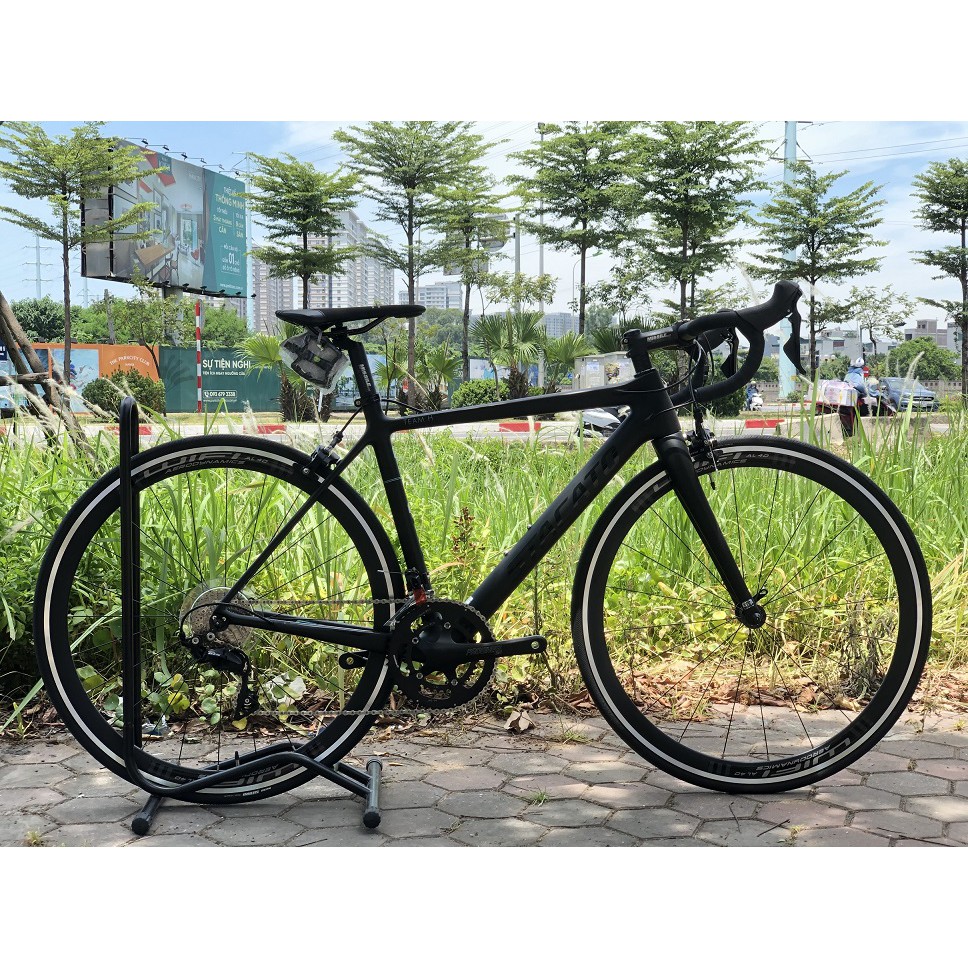Xe đạp đua khung cacbon  Missile Stacato 2021
