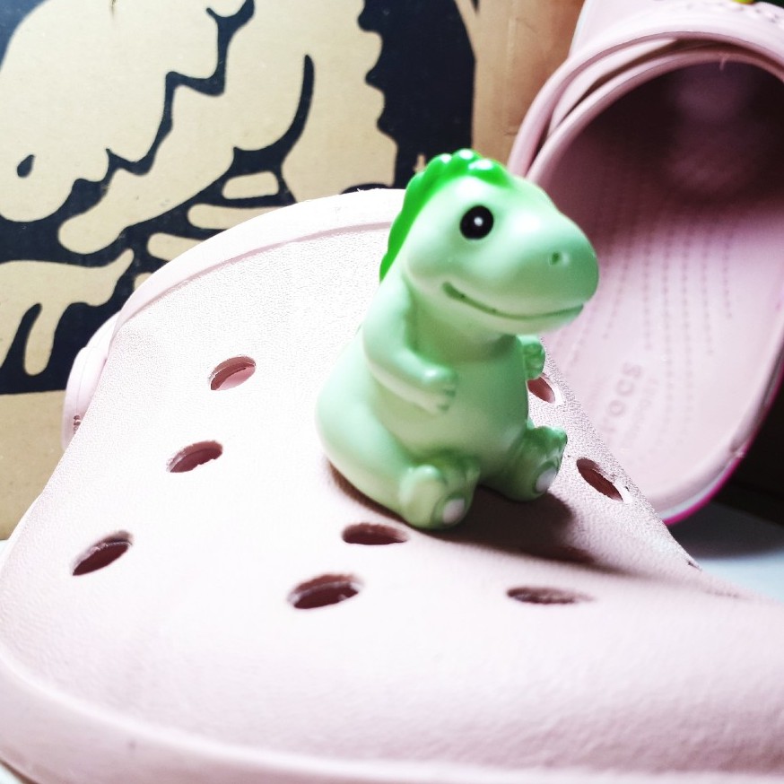 STICKER JIBBITZ gắn dép crocs, dép sục K.hủng long 4D phong cách mới