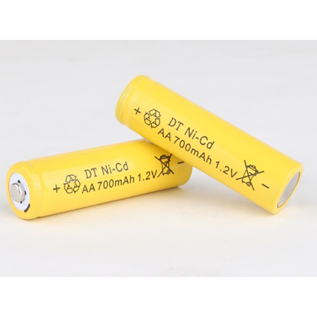 Bộ 4 viên pin tiểu sạc lại AA 700mAh