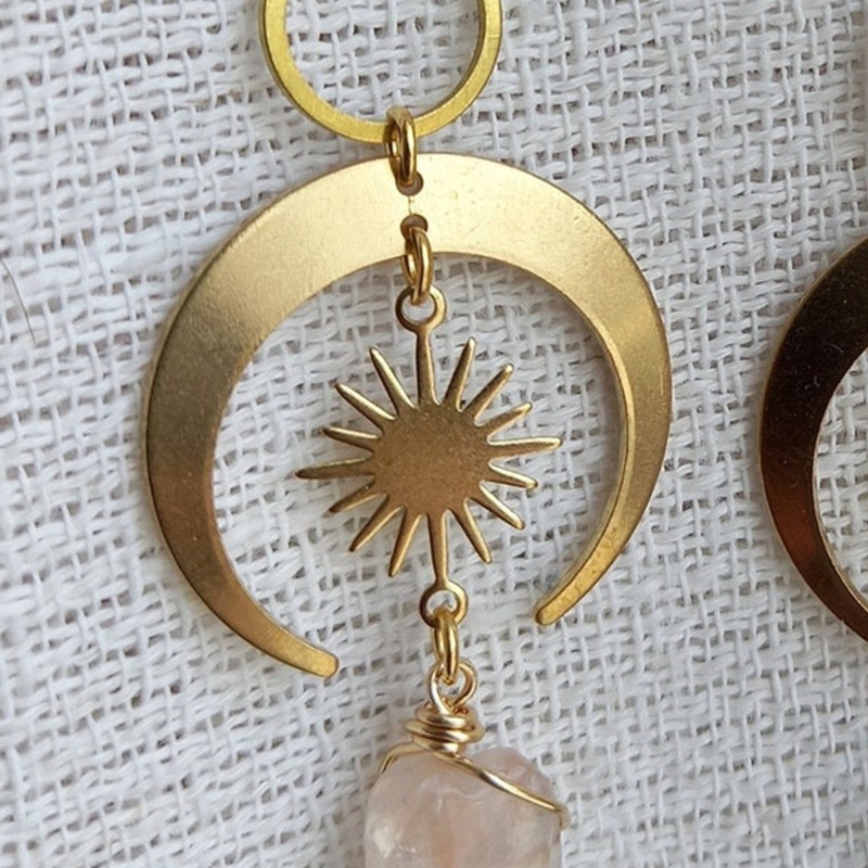 Khuyên Tai Nữ Trang Tạo Hình Độc Đáo