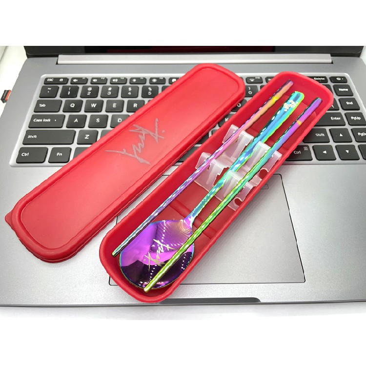 Set hộp thìa đũa in chữ ký Vương Nhất Bác_Tiêu Chiến