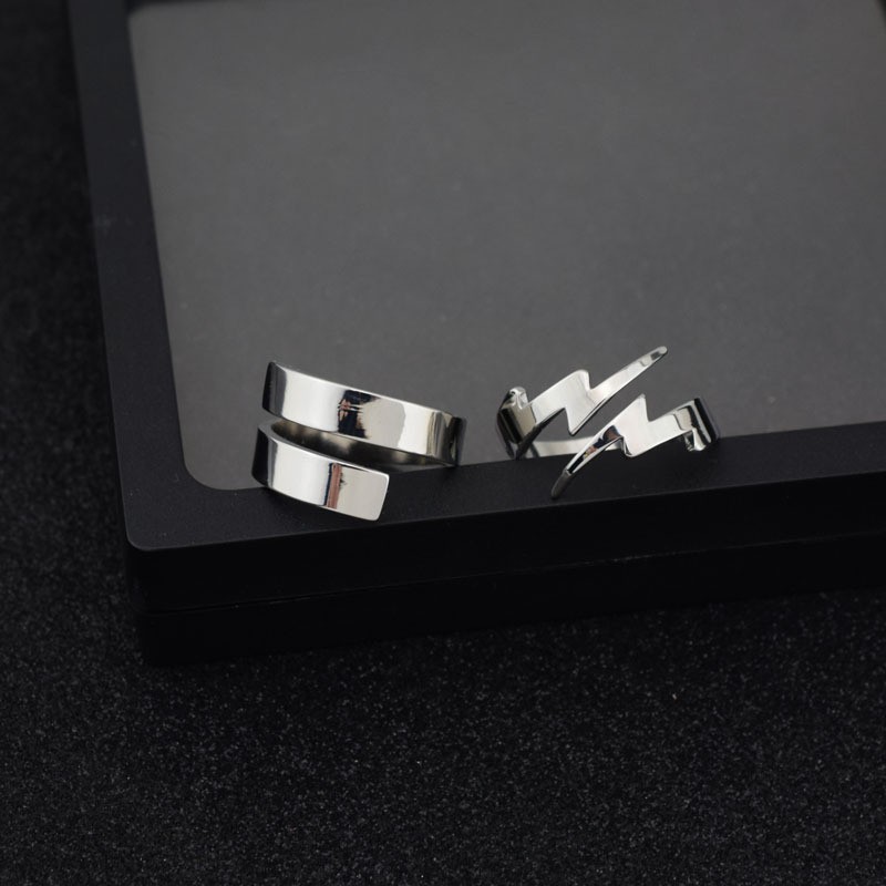 Nhẫn Nam Nữ Thép Titan Không Gỉ Phong Cách Punk Cá Tính R04