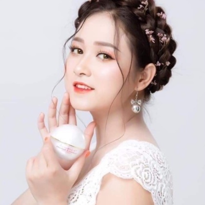 Kem dưỡng da ban ngày hạnh nhân nâng tone, dưỡng trắng ALMONDS