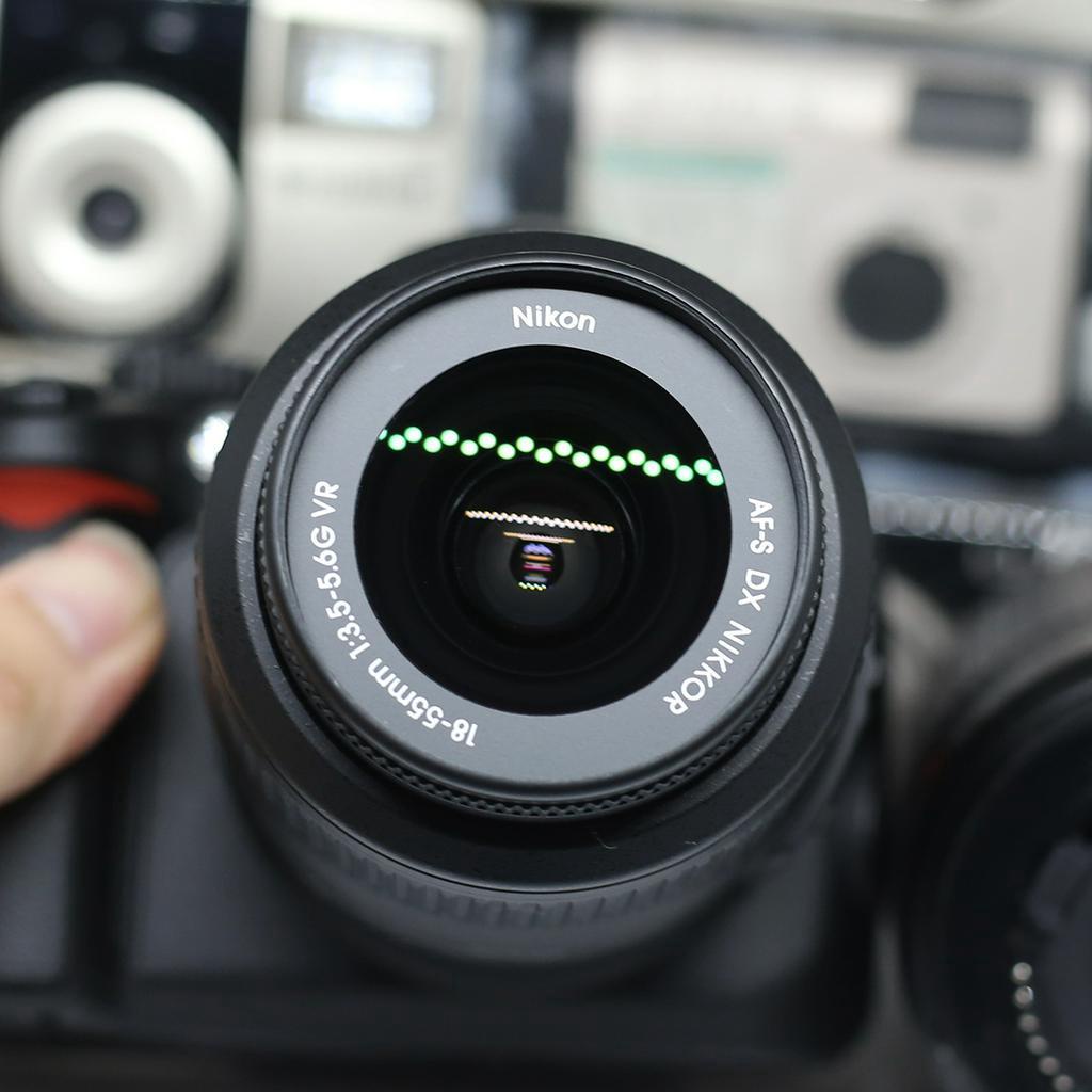 Máy ảnh NIKON D5000 kèm kit 18-55 + 55-200 G ED VR  có bảo hành