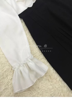 Đầm xoè tay dài Lưu Diệc Phi qccc