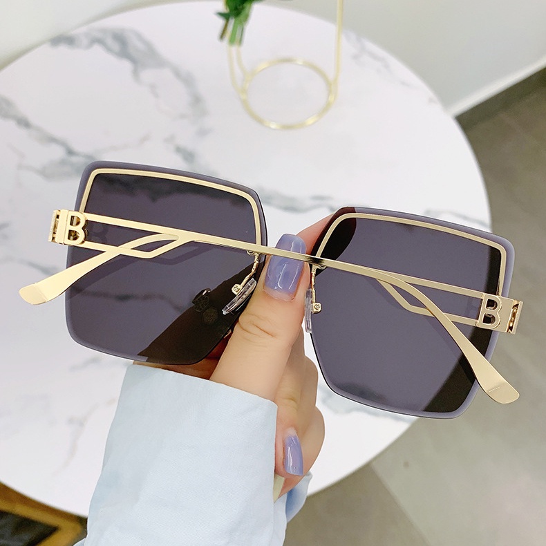 Kính Mát Gọng Vuông Thời Trang Cho Nam Nữ