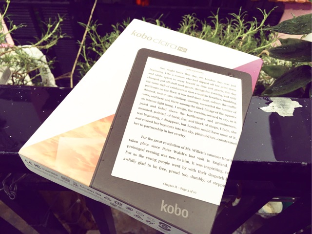 Máy đọc sách Kobo Clara HD new nguyên seal bảo hành 1 năm