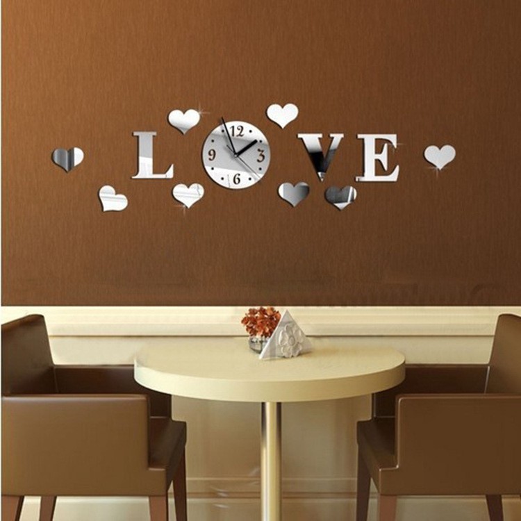 Đồng hồ treo tường Acrylic mặt gương kiểu chữ &quot;LOVE&quot; 3D